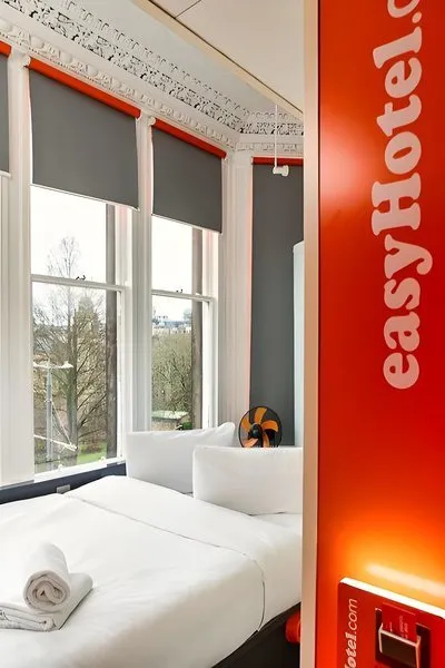 easyHotel Edinburgh