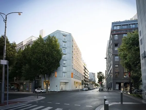 EasyHotel Marseille Euromed