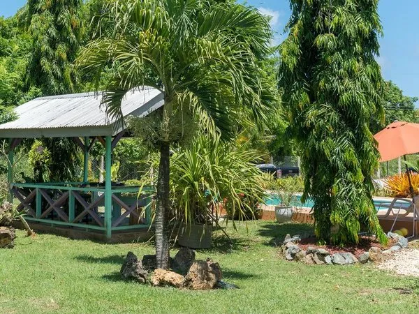 Eco Park Inn