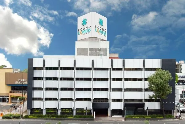 Econo Express Hotel