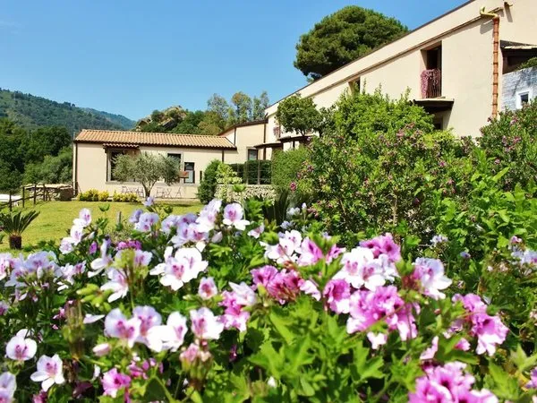 Edone - Sicilian Country House