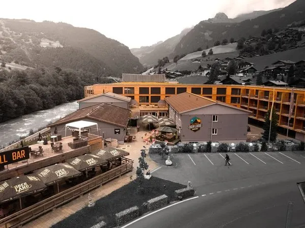 Eiger Lodge