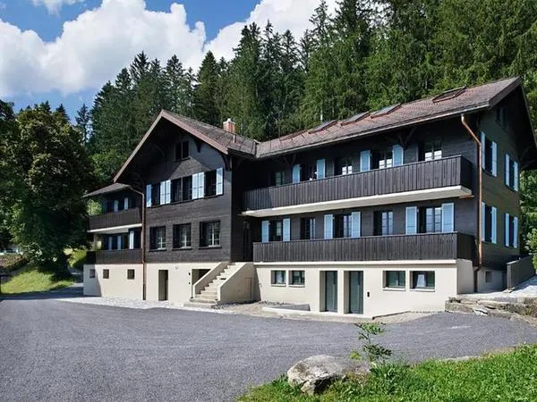 Eiger View Alpine Lodge