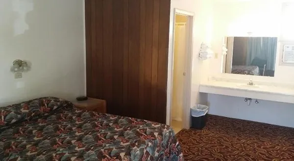 El Portal Motel