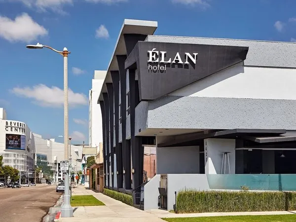 Élan Hotel