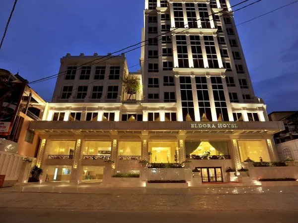 Eldora Hotel
