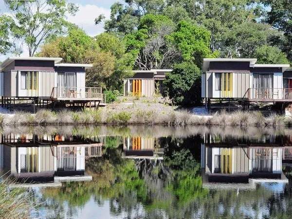Elements Of Byron