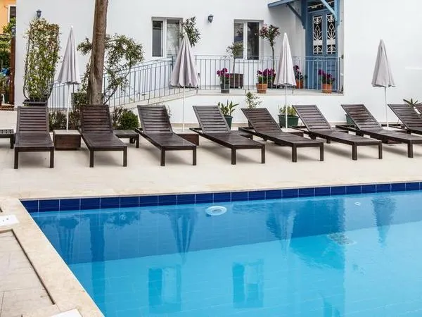 Eliada Hotel
