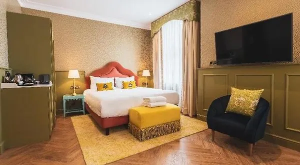 Elmbank York, Tapestry Collection by Hilton