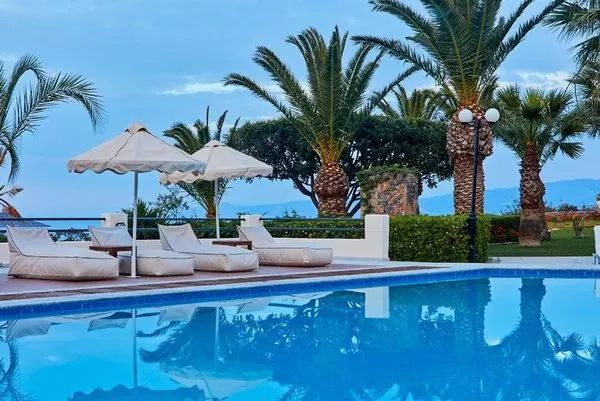 Elounda Palm Hotel & Suites