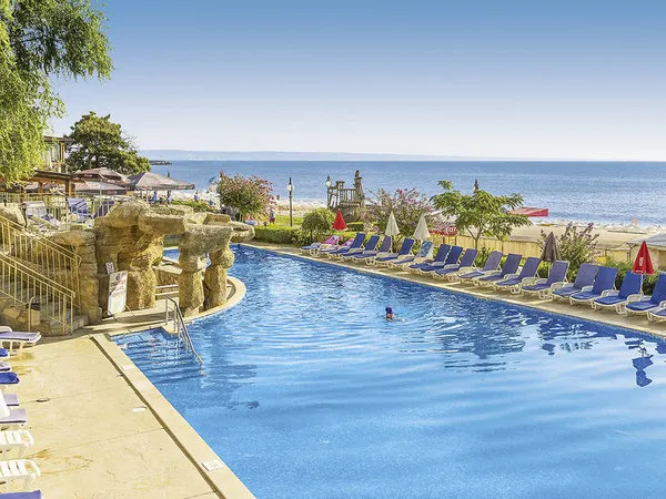 Elpida Beach