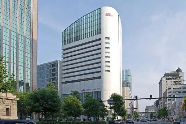 Elsereine Osaka