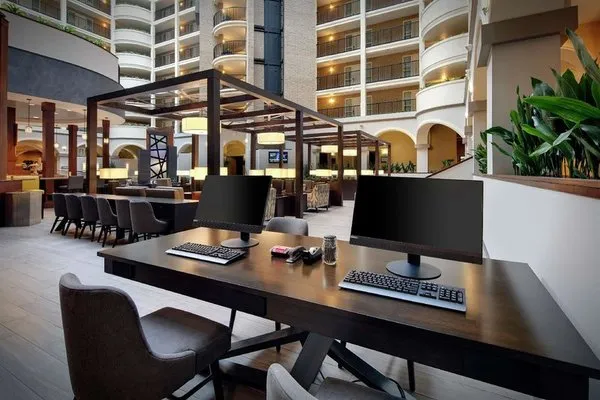 Embassy Suites by Hilton Dallas Park Central Area