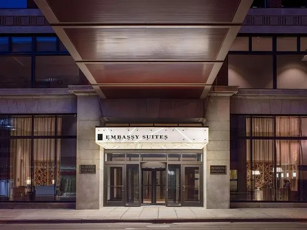 Embassy Suites by Hilton Minneapolis