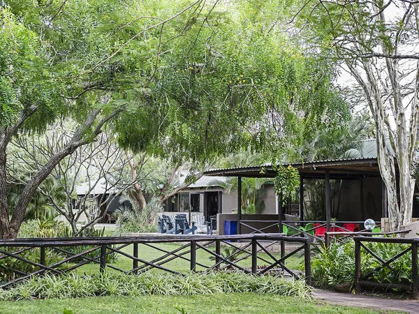 Emdoneni Lodge