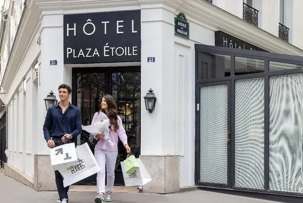 Emeraude Plaza Etoile