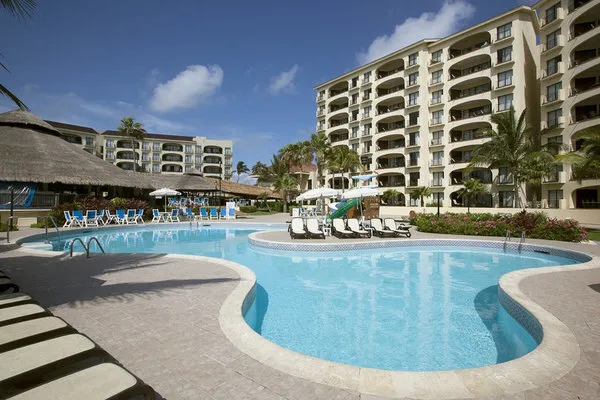 Emporio Cancun