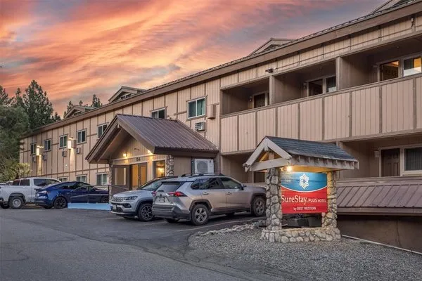 EOD SureStay Plus Hotel by Best Western Mammoth Lakes, Mammoth Lakes