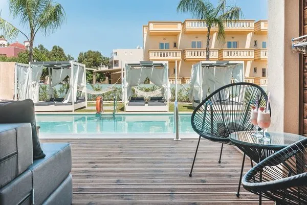 Epos Luxury Hotel