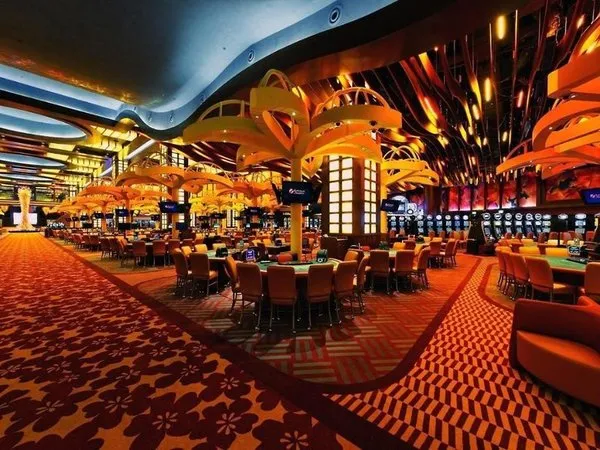 Equarius Hotel