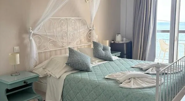 Eros Beach Hotel