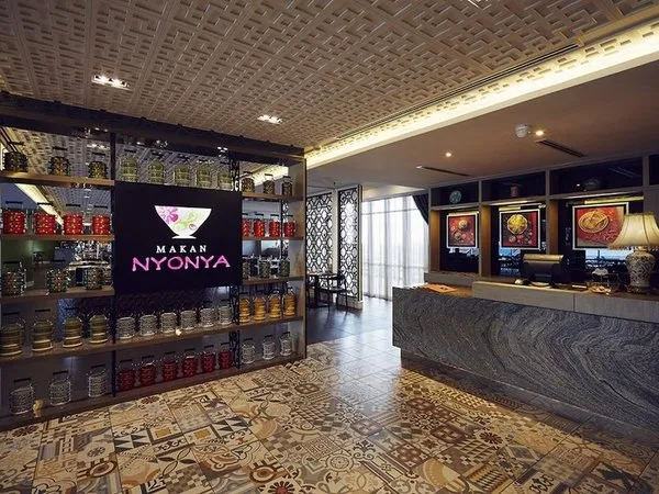 Estadia Hotel
