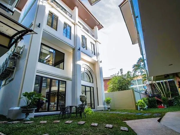Eurana Boutique Hotel