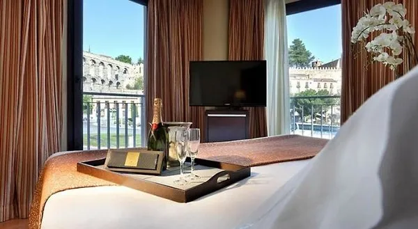 Eurostars Plaza Acueducto