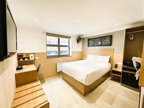 Eurotraveller Hotel Express @ E&C