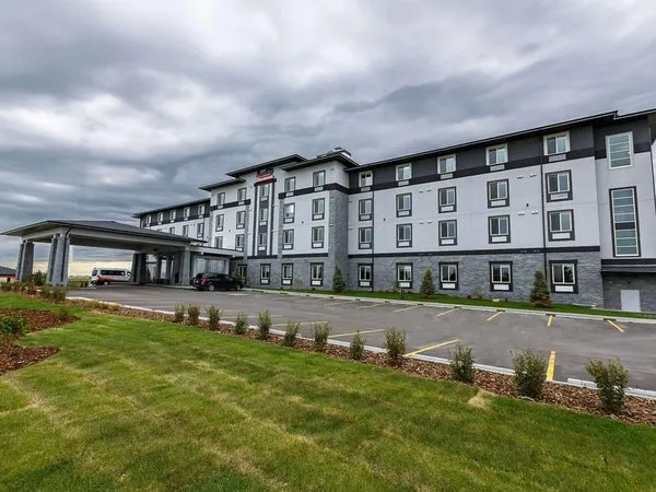 Executive Residency by Best Western Calgary North City View