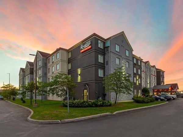 Executive Residency by Best Western Toronto-Mississauga