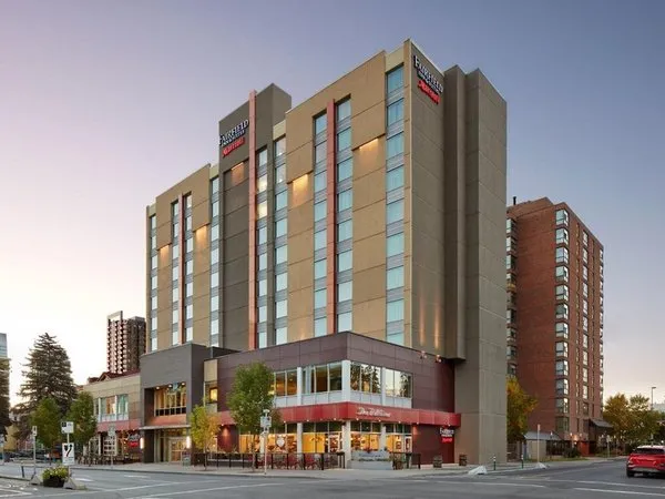 Fairfield Inn And Suites Calgary Downtown