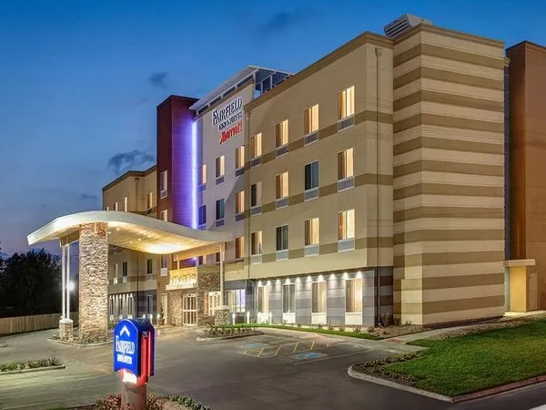 Fairfield Inn and Suites Kamloops