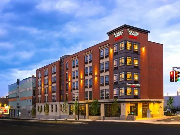 Fairfield Inn & Suites Boston Cambridge