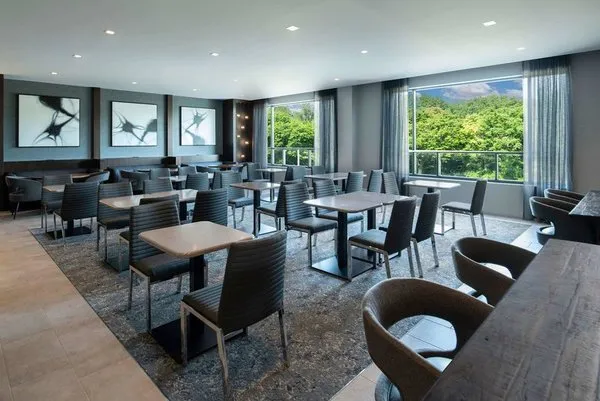 Fairfield Inn & Suites Boston Medford
