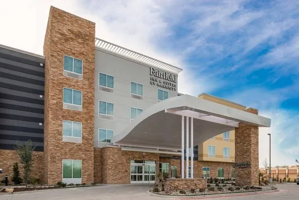 Fairfield Inn & Suites Fort Worth Southwest At Cityview