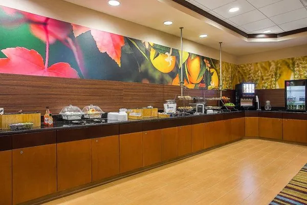 Fairfield Inn & Suites Lexington North