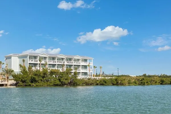 Fairfield Inn & Suites Marathon Florida Keys