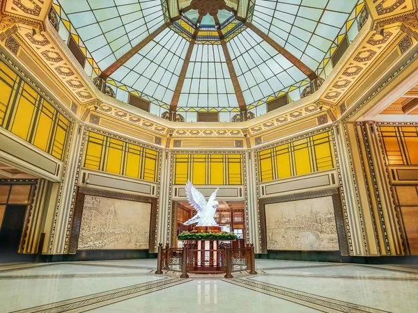 Fairmont Peace Hotel