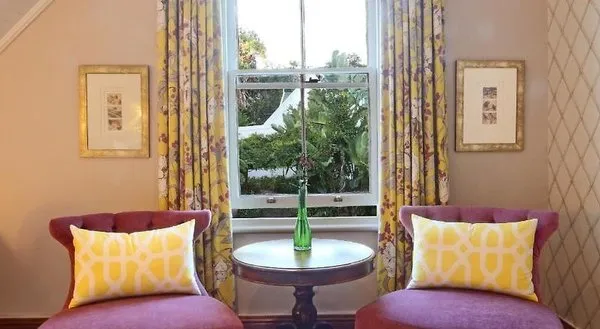 Falcons View Manor