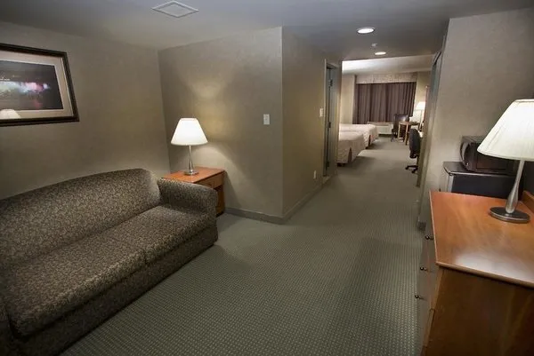 Falls Hotel & Inn at Clifton Hill