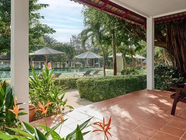 Famiana Green Villa