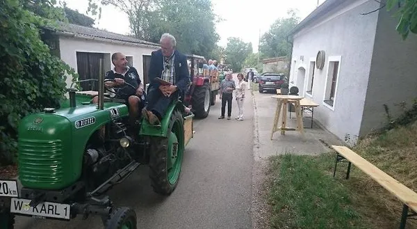 Familie Bauer  Bioweingut Bauer