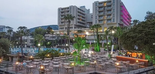 Fantasia Hotel De Luxe Kusadasi
