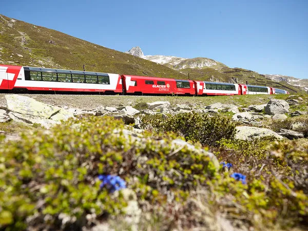 Faszination Glacier Express Zermatt - St. Moritz