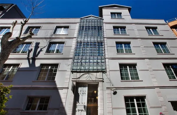 Fer Hotel