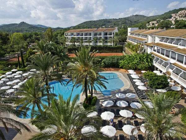 FERGUS Club Font de Sa Cala Beach