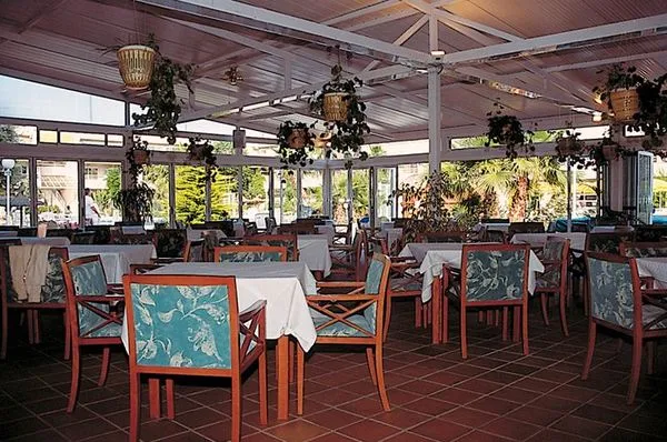 Fergus Club Palmanova Park