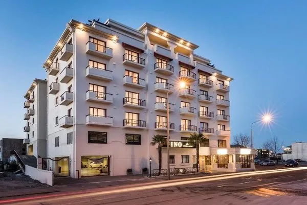 Fino Hotel & Suites