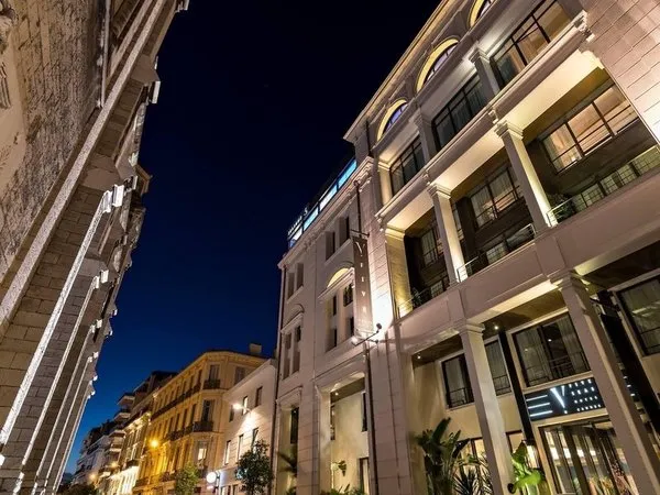 Five Seas by Inwood Hotels